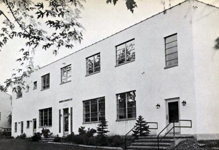 爱尤物Hall c. 1949